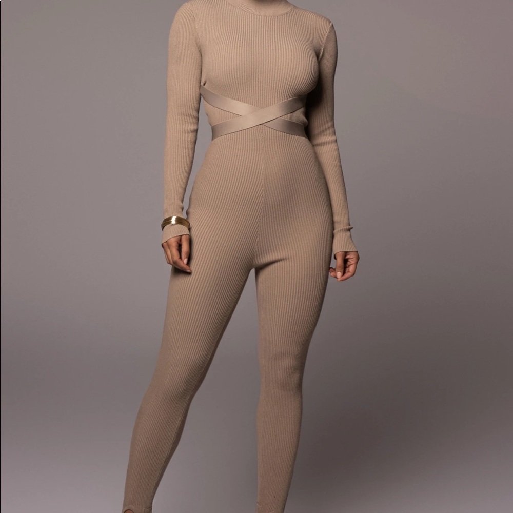 Medium Never Worn BEIGE JUMPSUIT